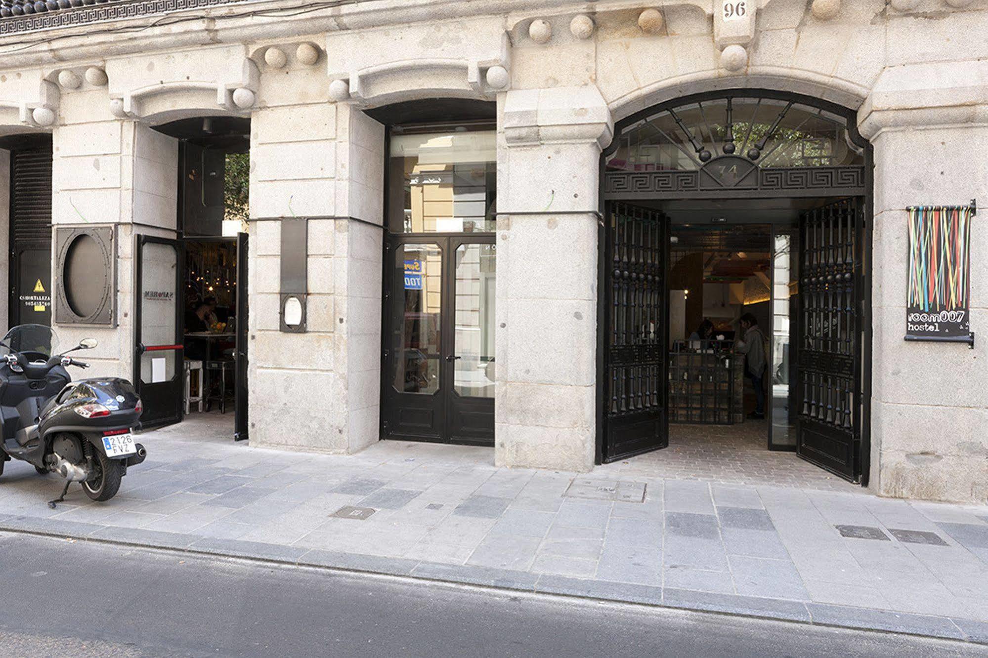 Room00 Chueca Auberge de jeunesse *
